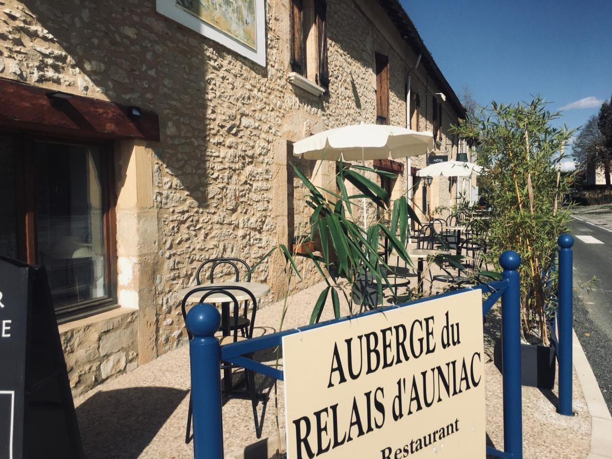 Auberge Du Relais D Auniac Hotel Bar Restaurant Piscine Anglars-Nozac Bagian luar foto